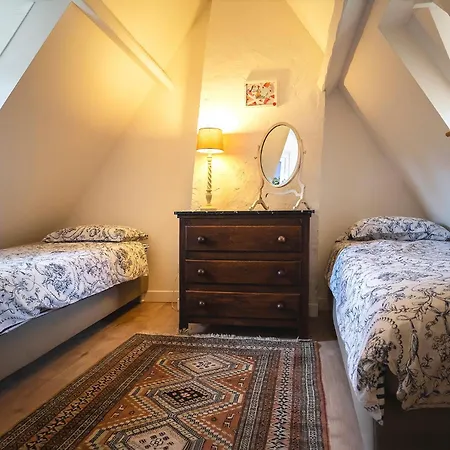 Semesterbostad La Maison Dans La Clairiere En Perigord Pourpre Lembras